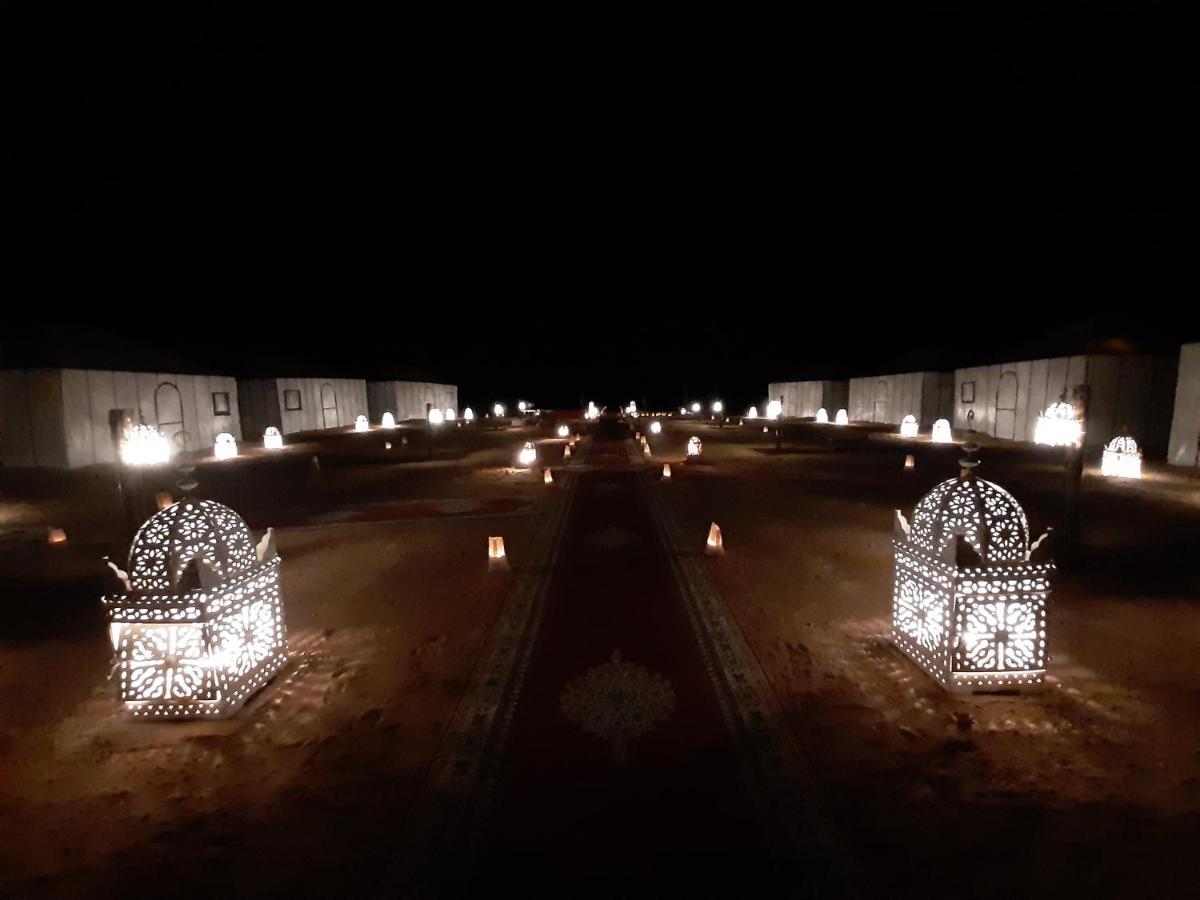 Hotel Sunset Luxury Camp Adrouine Esterno foto