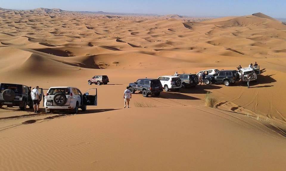 Hotel Sunset Luxury Camp Adrouine Esterno foto