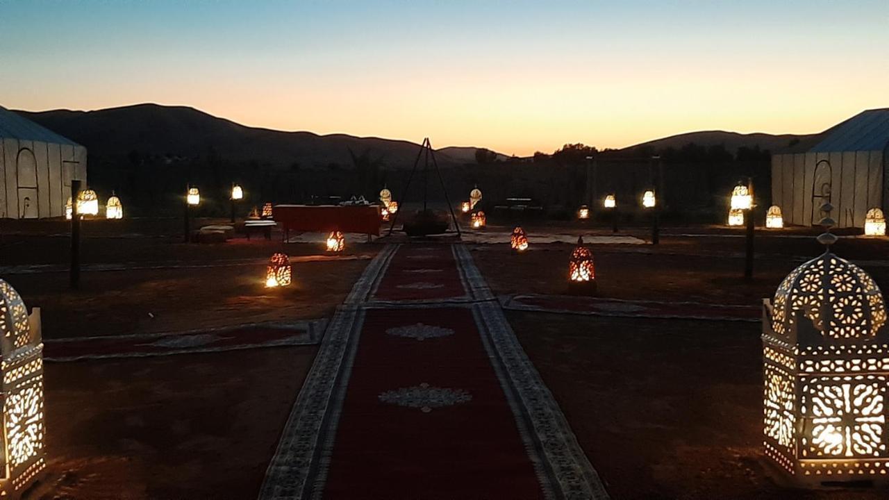 Hotel Sunset Luxury Camp Adrouine Esterno foto