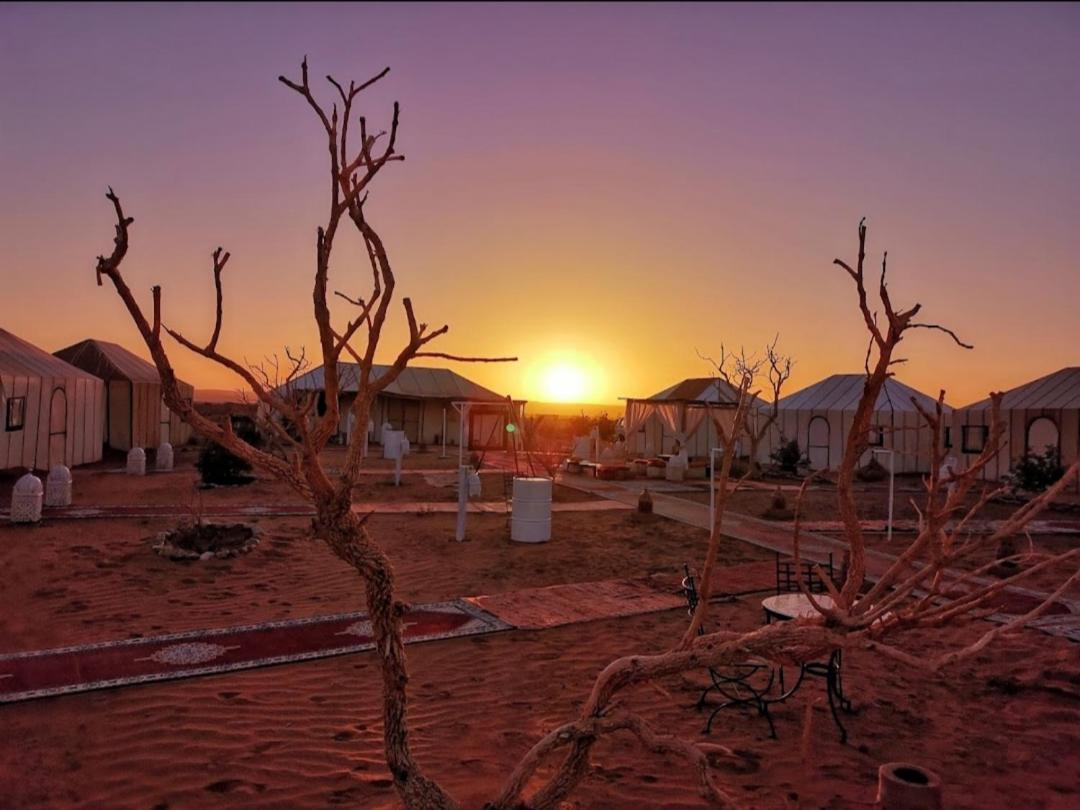 Hotel Sunset Luxury Camp Adrouine Esterno foto