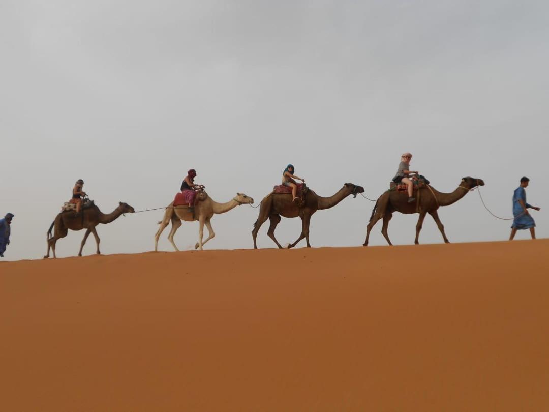 Hotel Sunset Luxury Camp Adrouine Esterno foto